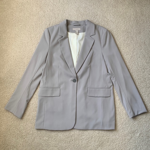 H&M Jackets & Blazers - H&M Women’s Single Breasted grey Blazer, size small, never worn!